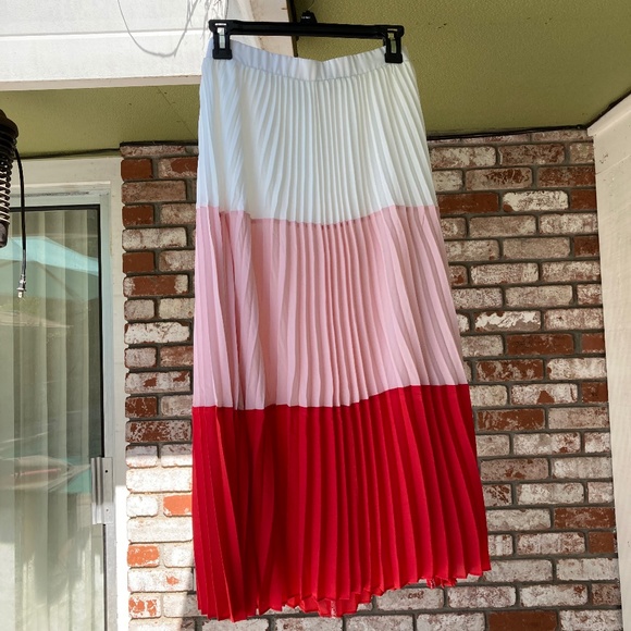 Lulus Dresses & Skirts - Lulus Maxi Skirt